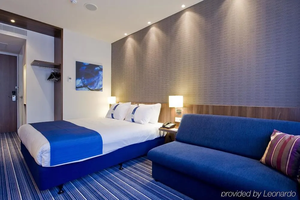 Отель Holiday Inn Express Amsterdam - South By Ihg