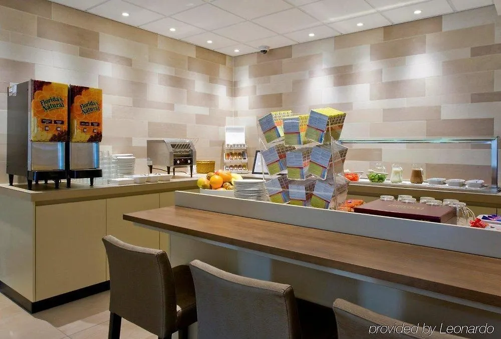 Holiday Inn Express Amsterdam - South By Ihg Отель